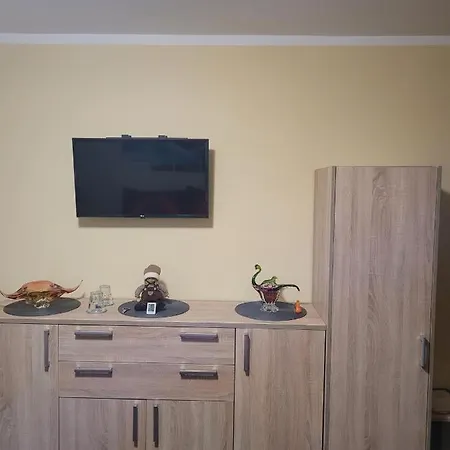 Guest house Relax U Komina 2*